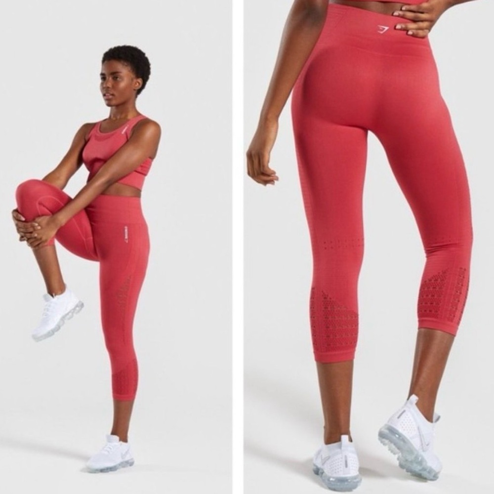 Gymshark ENERGY Seamless Cropped Leggings – Small – Coral Pink